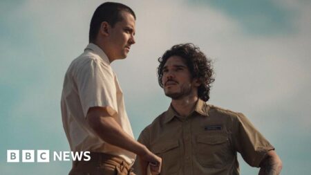 Fra Fee assume papel em série da Netflix sobre seita religiosa