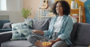 Como assistir ao documentário de Lainey Wilson na Netflix