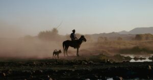 Netflix se prepara para o retorno discreto de série western querida