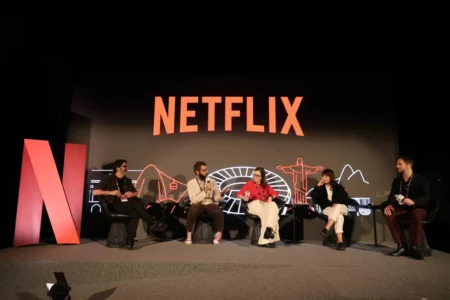 Netflix amplia investimentos e adapta parcerias com cinema independente no Brasil