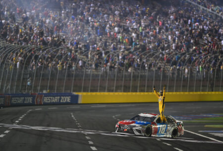 Homenagem a Kyle Busch marca Coca-Cola 600 da NASCAR com transmissão ao vivo Homenagem a Kyle Busch marca Coca-Cola 600 da NASCAR com transmissão ao vivo