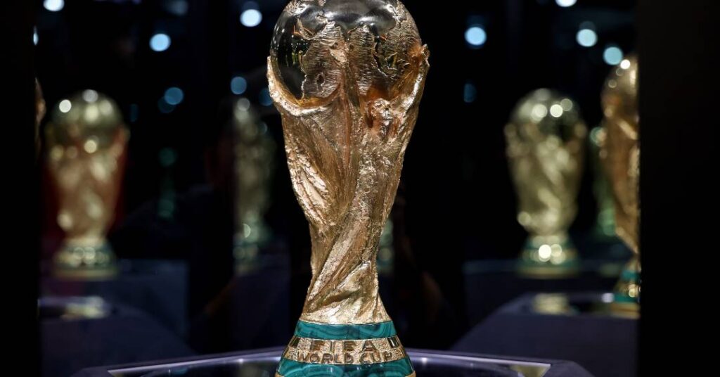 Jogos de futebol ao vivo neste domingo (14/06): horários e canais