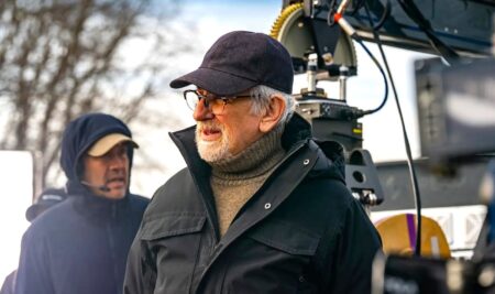 Steven Spielberg mantém foco no cinema e evita dirigir para Netflix