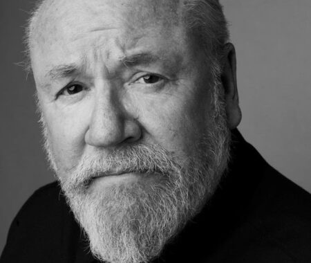Ray Winstone lidera comédia de ação Danger Money na Prime Video Ray Winstone lidera comédia de ação Danger Money na Prime Video