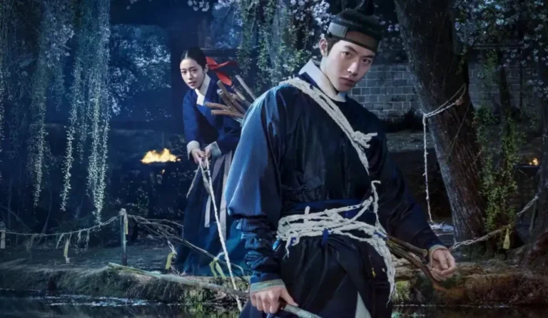 Netflix lança “A Leste do Palácio”, k-drama com Nam Joo-hyuk enfrentando maldição real Netflix lança "A Leste do Palácio", k-drama com Nam Joo-hyuk enfrentando maldição real